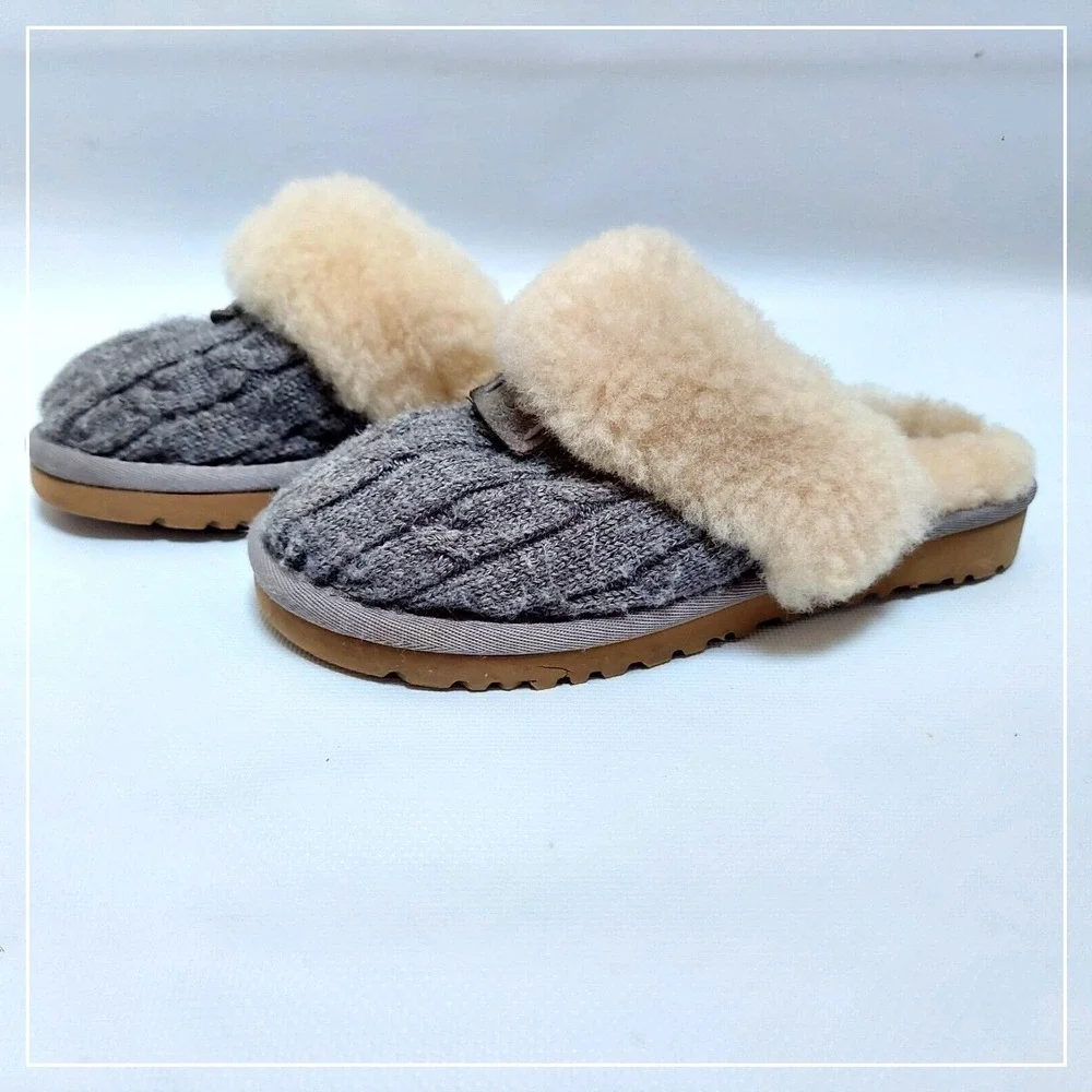 UGG Kids Slippers Size 13 Grey Minimalist Cable Knit Shearling Coquette Shoes